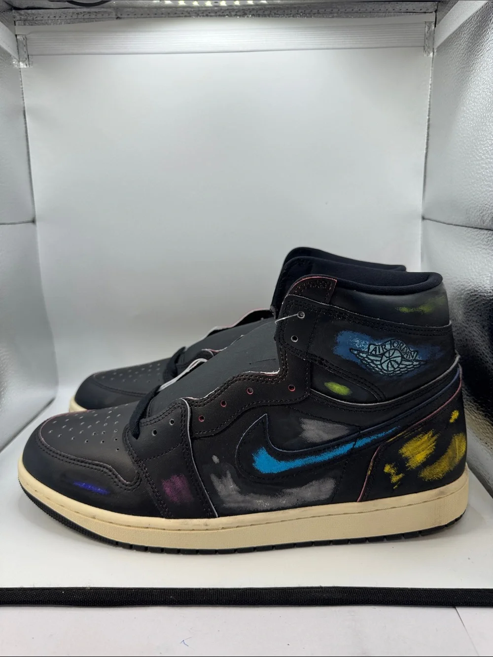 Nike Black and White Sneaker Interior with Size Tag
